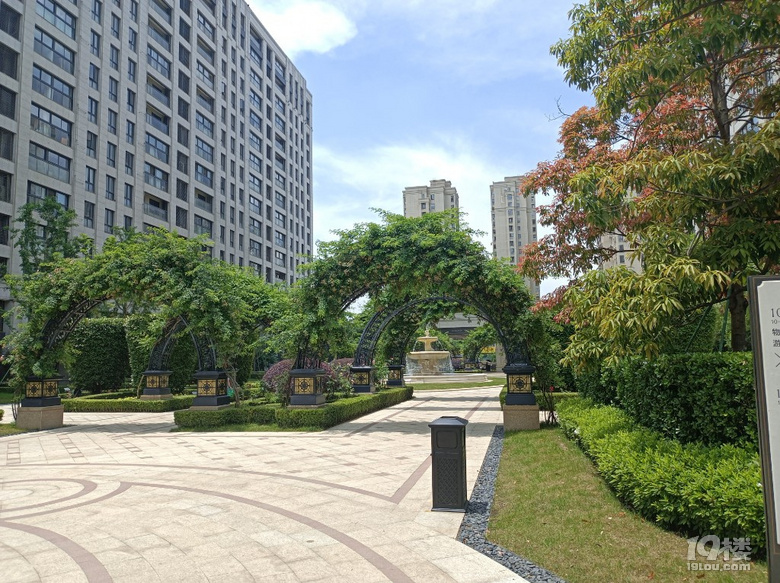 江南首府花园图片