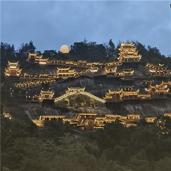 ���ɹ�ҹ��