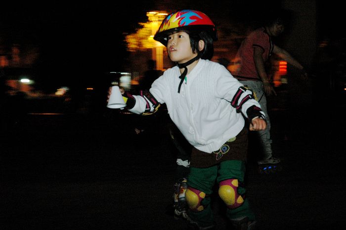 [原]玩轮滑的小孩