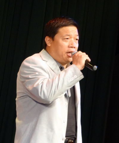 琴伴奏红歌联唱书法表演葫芦丝演奏蒙古舞《雕花的马鞍》小品《说事儿