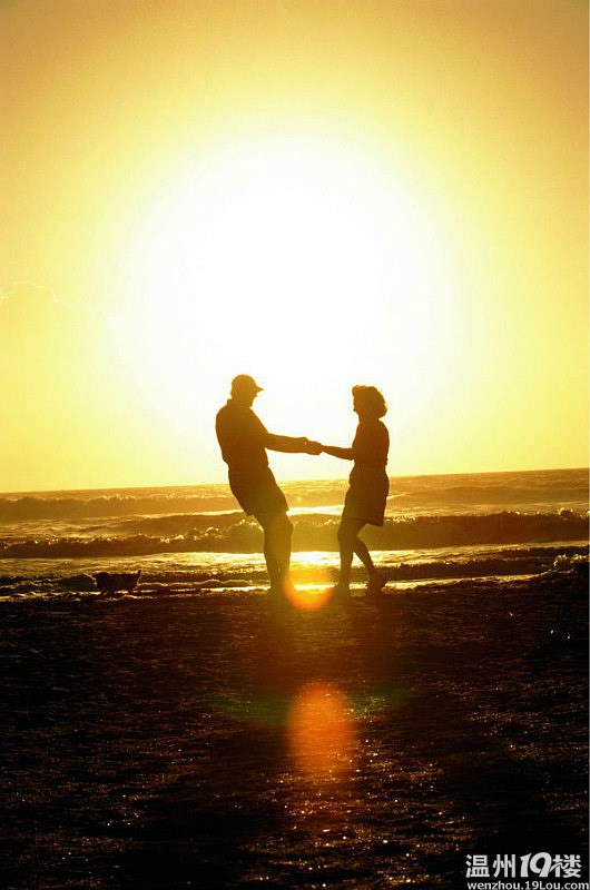 何为爱情是情到浓时的那句我爱你