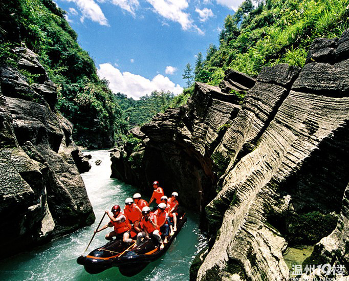 泽雅漂流让这个夏天特别有激情