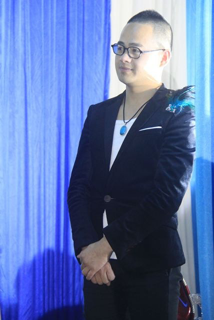 婚礼主持人刘伟