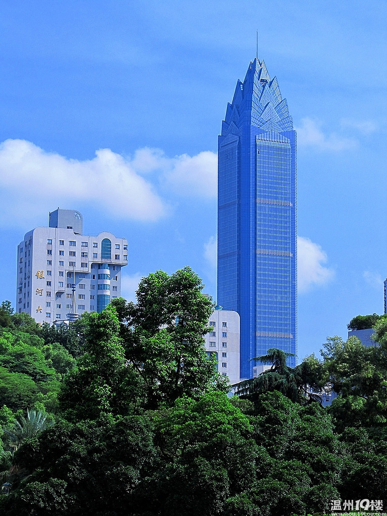 (出租)【浙江地标】世贸中心大厦440㎡全新精装修东南朝向