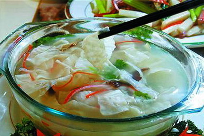 温州小吃三丝敲鱼汤