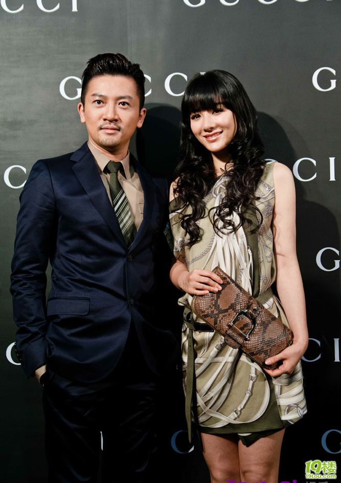 我给大家带来黄奕苏有朋上周五在温州的完整版