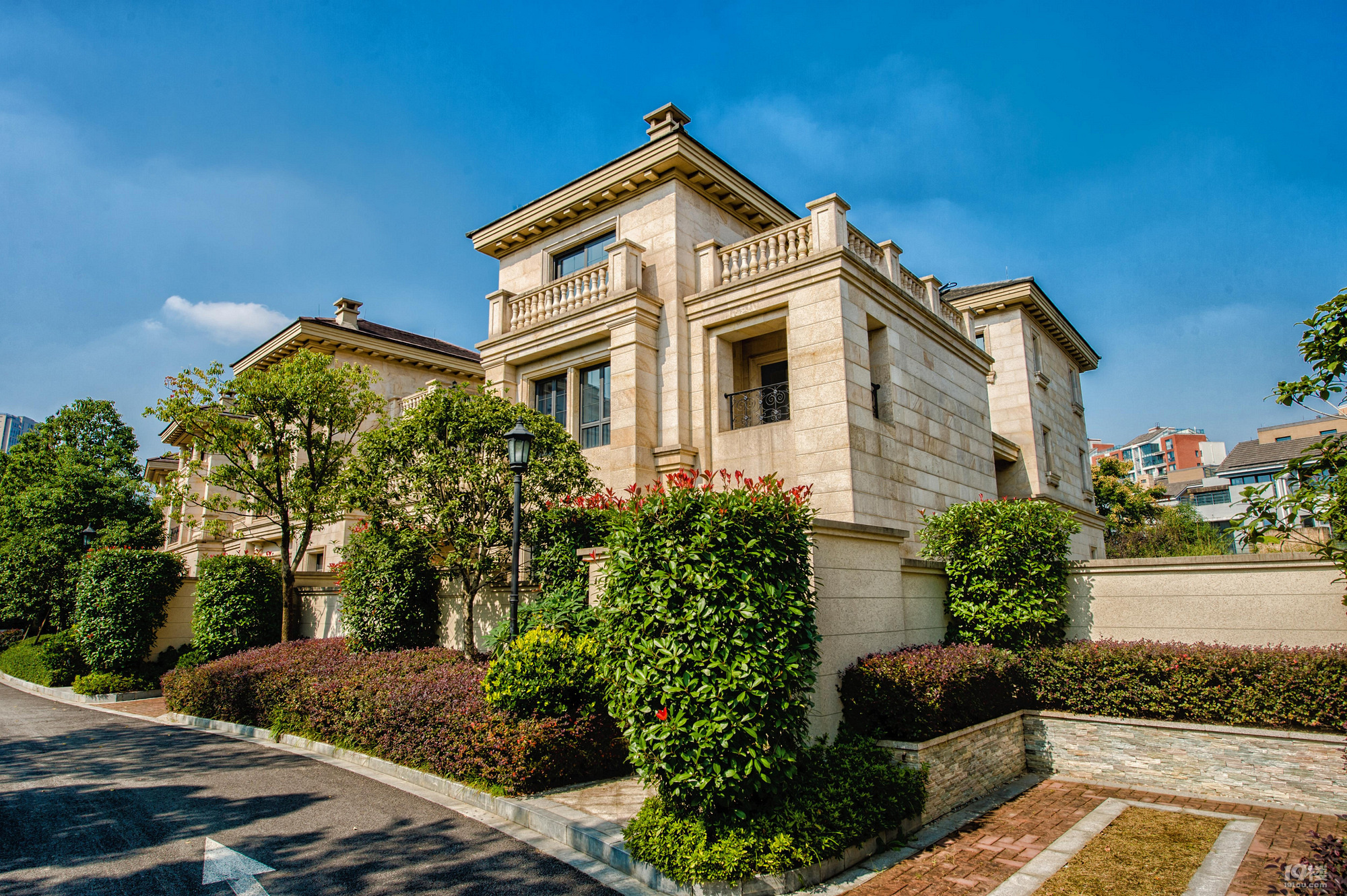 绍兴【万晟悦府】江南院墅,二期强势来袭售楼电话:15168427337