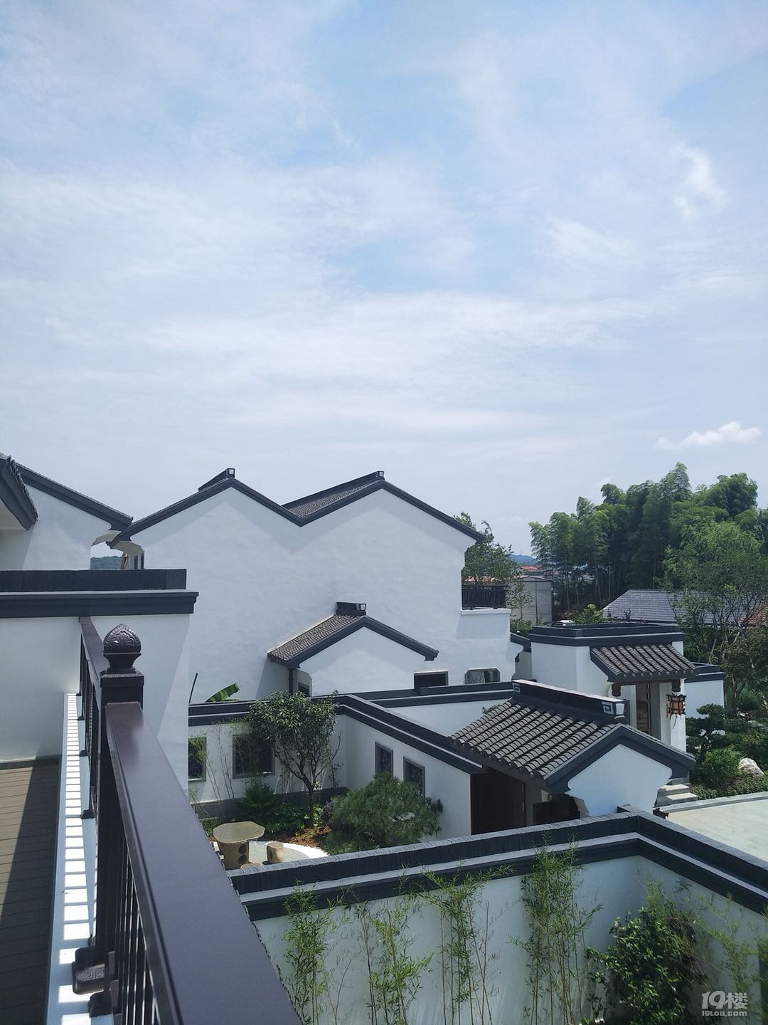 嵊州【檀山府】市中心别墅.售楼热线18768456326