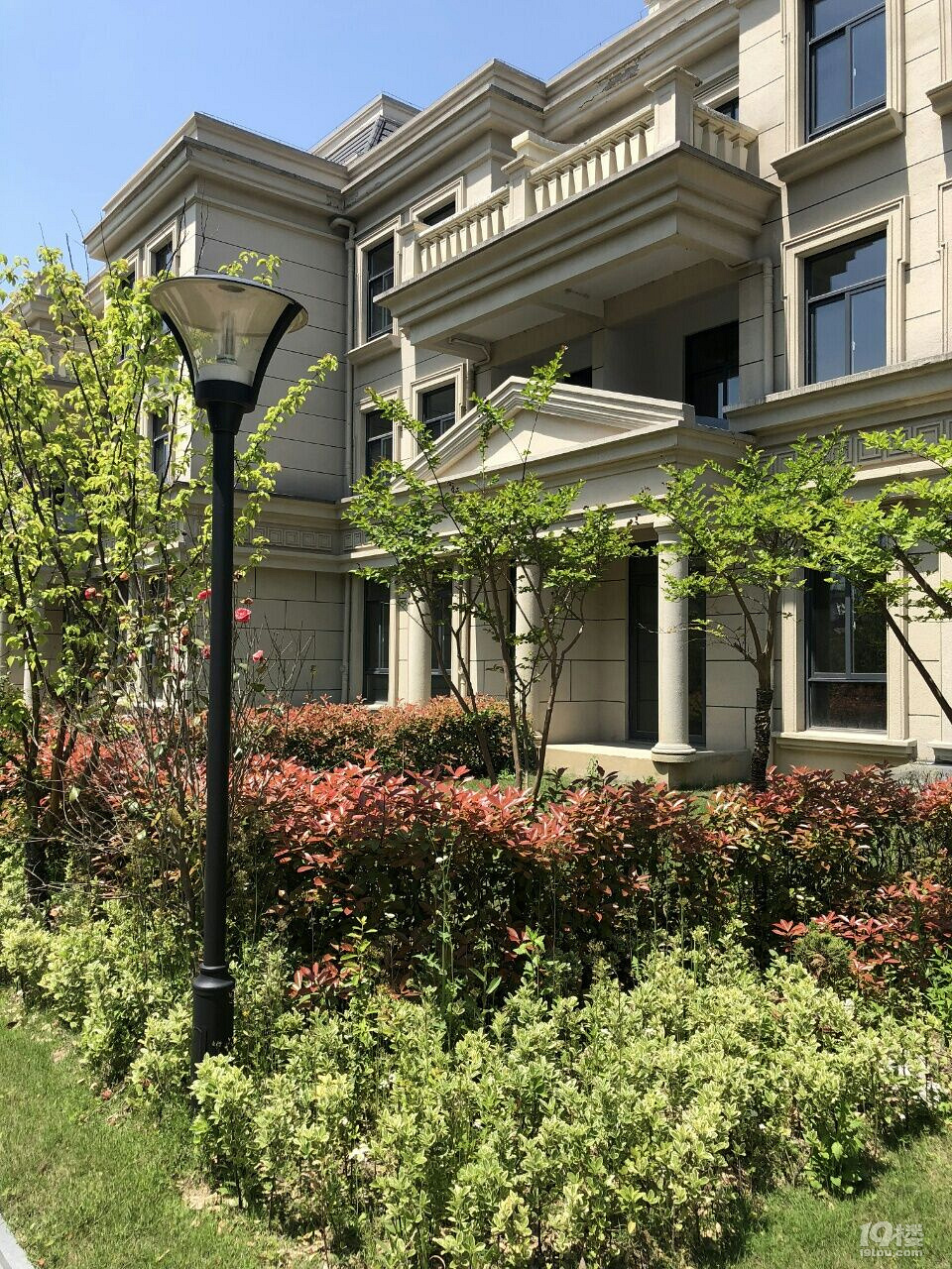 安吉铂金公馆强势来袭-安吉【铂金公馆】售楼热线15158003804